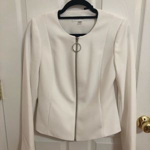 Calvin Klein’s white blazer